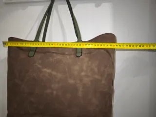 Conjunto bolso y neceseres