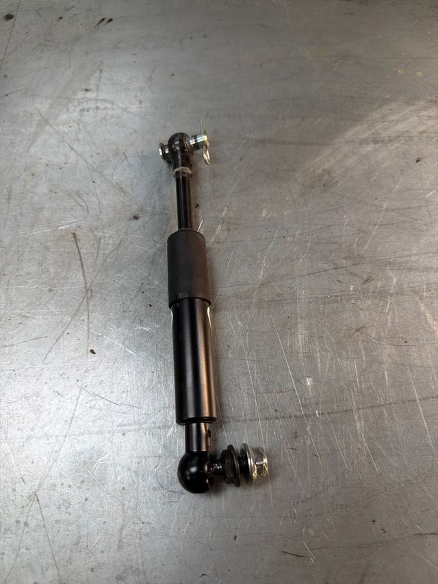 Amortiguador asiento Yamaha T-Max 560 2023