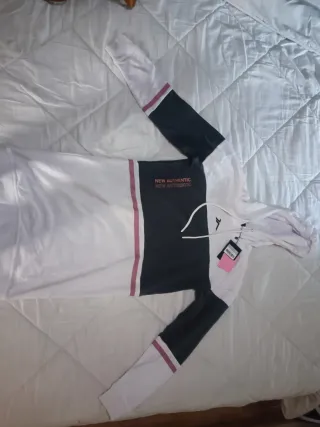 Vestido Sudadera Blanco y Negro