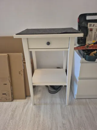Comodino bianco Ikea