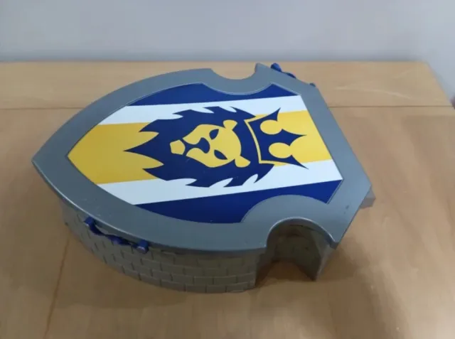 Playmobil Guerriero Medievale con Scudo e Ascia