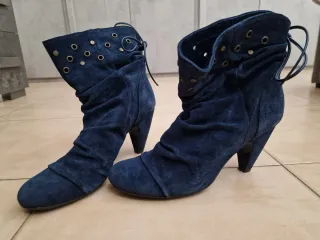 Stivaletti Blu con Tacco