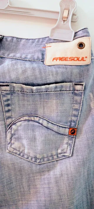 Jeans chiari vita bassa