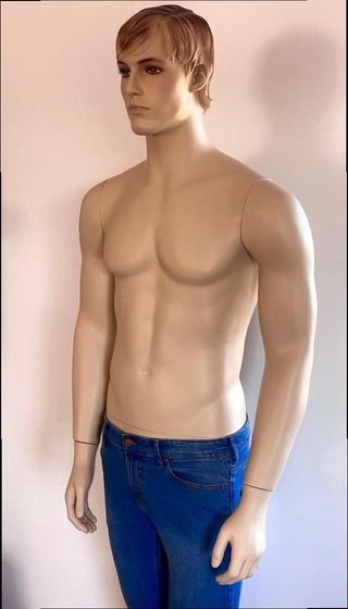 NUEVO maniquí chico