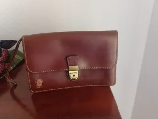 Bolso de piel para caballero