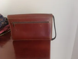 Bolso de piel para caballero