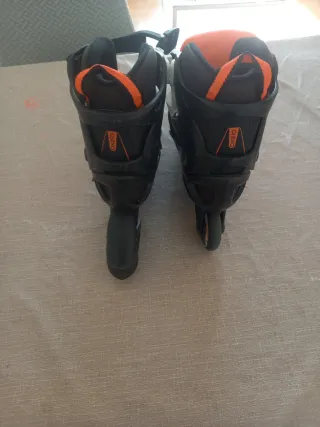 Patines en línea extensibles T. 35-38