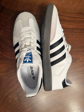 Adidas Samba Blancas y Negras