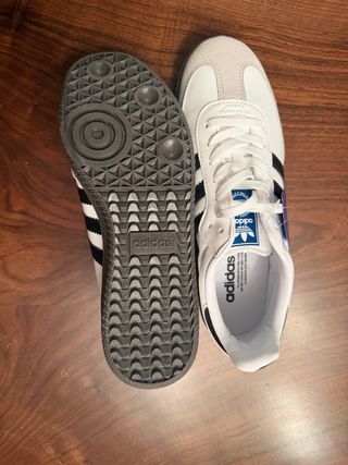 Adidas Samba Blancas y Negras