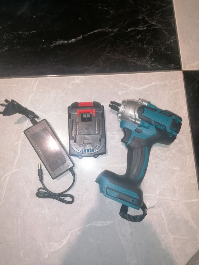 Pistola de impacto a batería