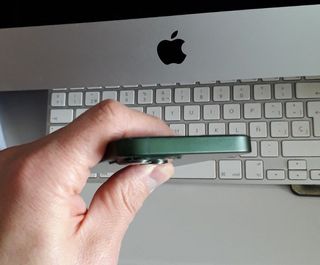 iPhone 13 mini verde + REGALOS