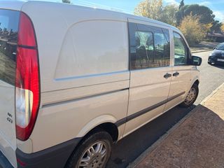 Mercedes-Benz Vito 2012