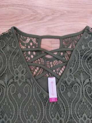 Blusa verde encaje manga larga