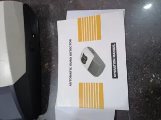 Detector de billetes automático