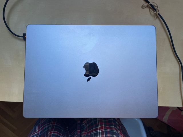 MacBook Pro 14'' M2 Pro 500GB SSD 16gbr