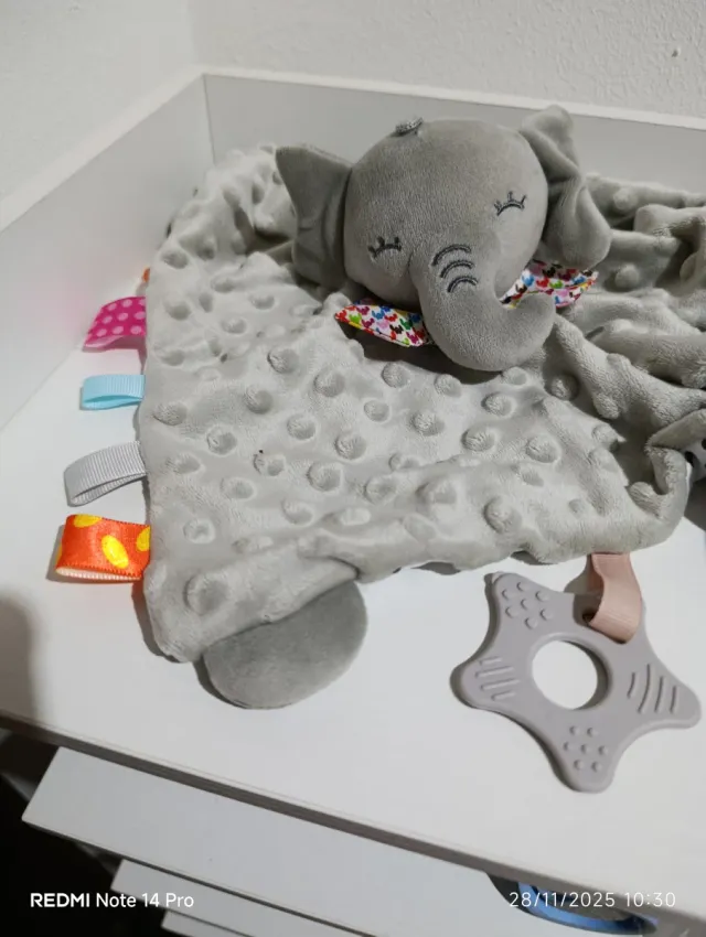 Peluche Dudu elefante con mordedor