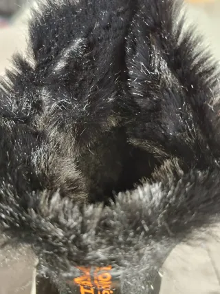 Botas de mujer negras con pelo