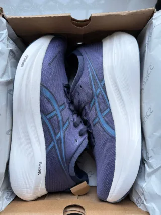 Zapatillas Nike Vomero Plus Azul/Blanco