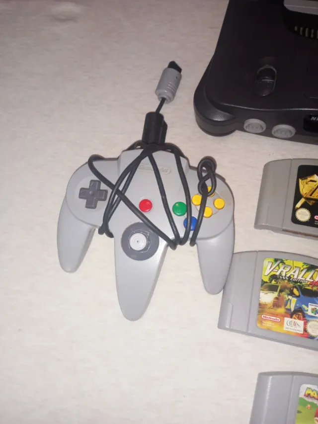 Nintendo 64 Completa + 5 Giochi