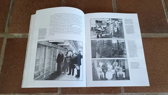 Libro Revista ALCATRAZ THE PRISON, San Francisco