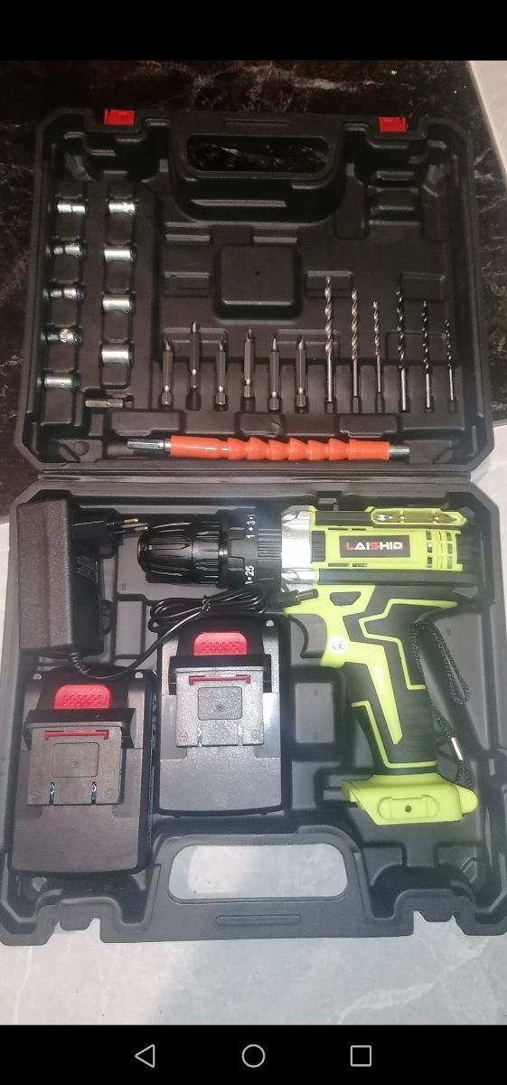 Taladro y pistola de impacto a batería