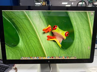 Monitor Apple 27 A1407 Negro/Plata