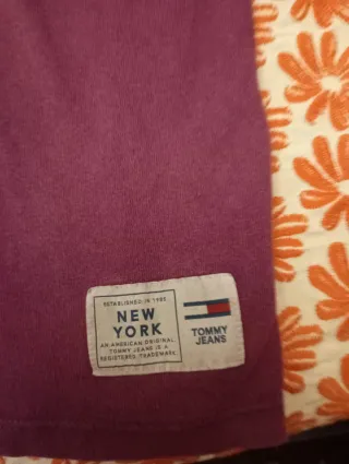 T-shirt Tommy Hilfiger viola