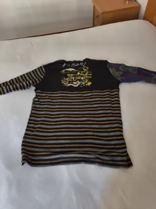 Camiseta manga larga estampada