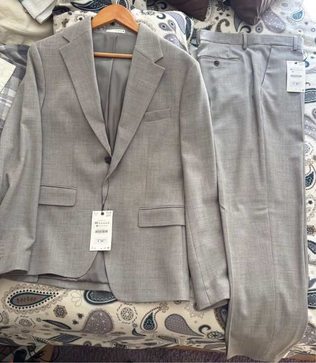 Traje Zara Gris Nuevo Talla M