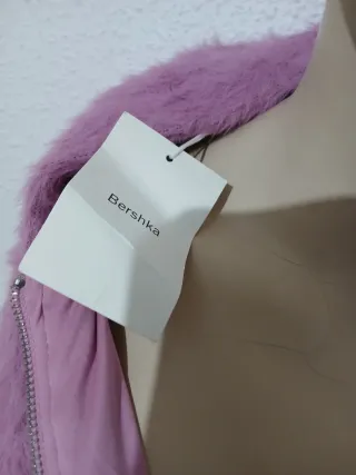 Chaqueta con capucha