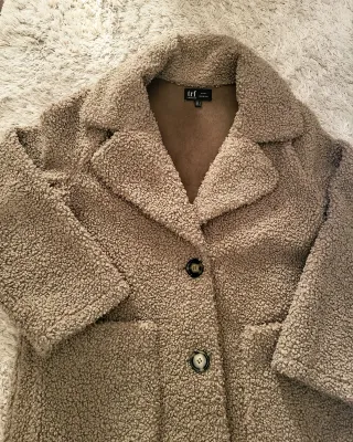 Abrigo Zara Beige Talla S