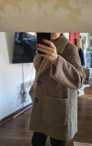 Abrigo Zara Beige Talla S