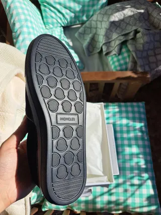 Zapatos Moncler Negros