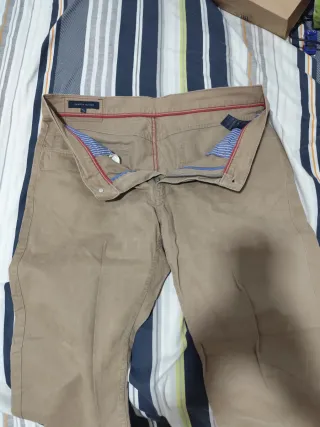 Pantalón Tommy Hilfiger Beige Talla L