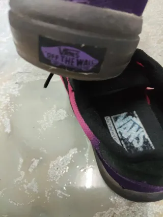 Zapatillas Vans grises y rosas