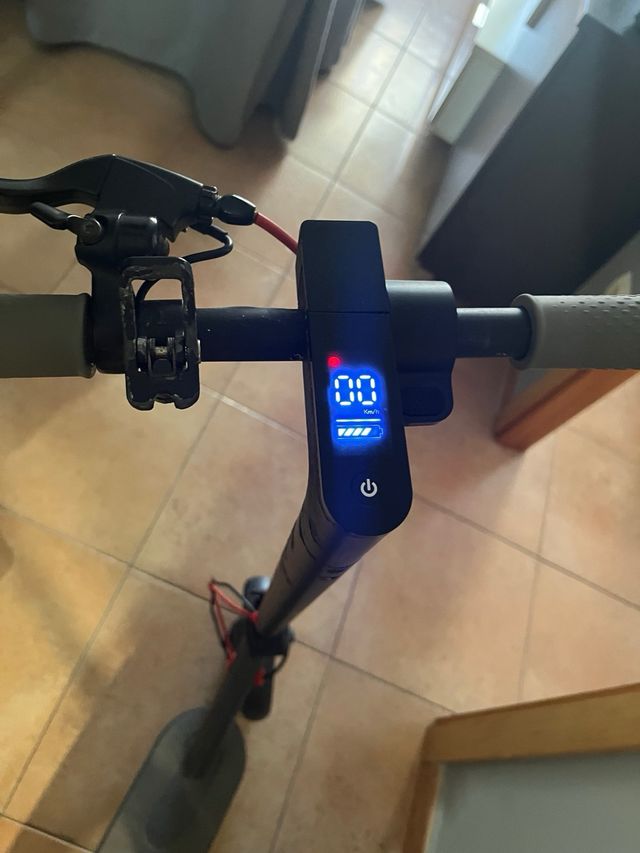 Patinetes Eléctricos (2 unidades)