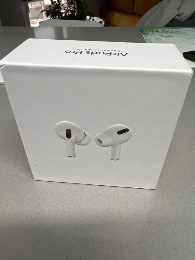 Caja vacía AirPods Pro Apple