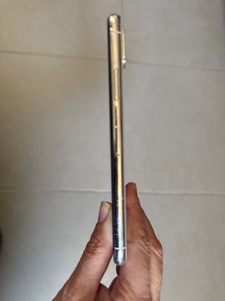 iPhone X 64GB Argento