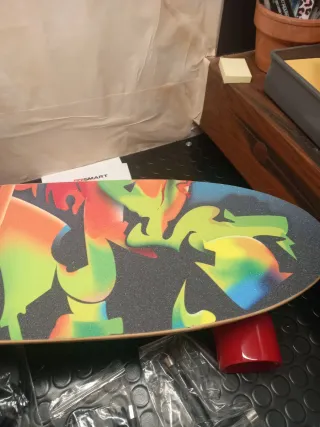 Skateboard elettrico con acceleratore