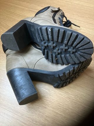 Botines Talla 37 Marrones y Negros