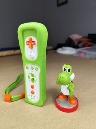 Mando Wii Edición Limitada Yoshi + Amiibo