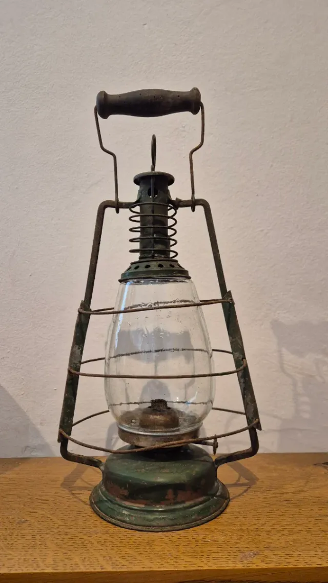 Antica Lampada ad Olio