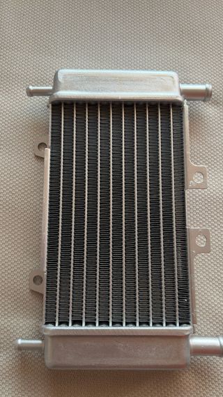 RADIADOR PIAGGIO ZIP SP GILERA RUNNER