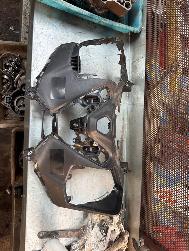 Contraescudo Yamaha T-Max 560 2023