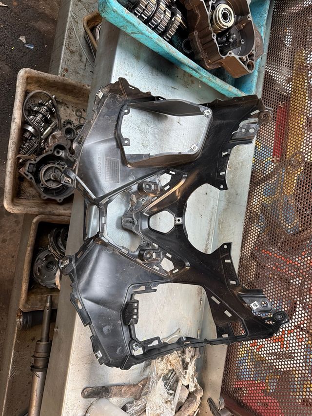 Contraescudo Yamaha T-Max 560 2023