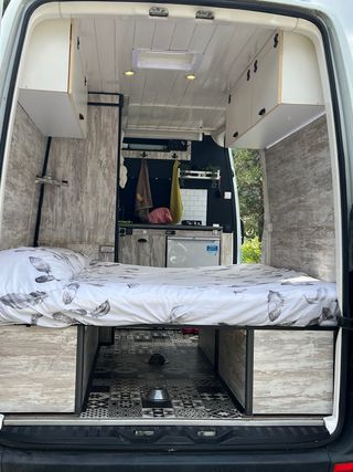 Mercedes-Benz Sprinter 2012