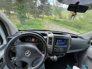 Mercedes-Benz Sprinter 2012