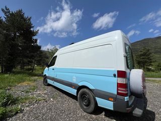 Mercedes-Benz Sprinter 2012