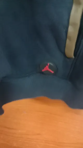 Felpa Nike Jordan  zip cappuccio zip marrone nero