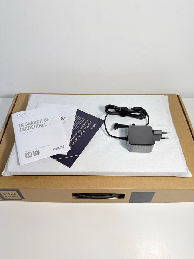 Portátil Asus Vivobook 15 Nuevo 3 Años de Garantía